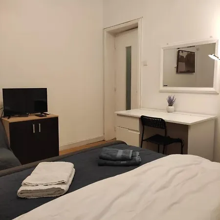 Apartment Royal In Old Town Bucharest