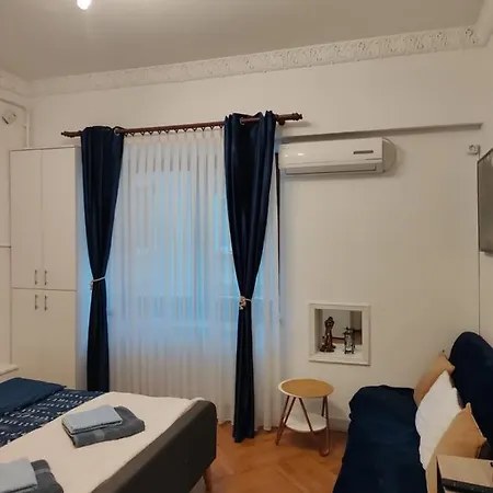 Apartment Royal In Old Town
