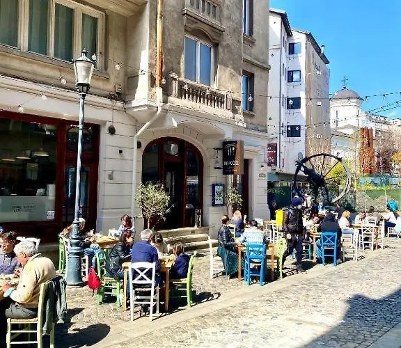 Апартаменти One In Old Town Бухарест