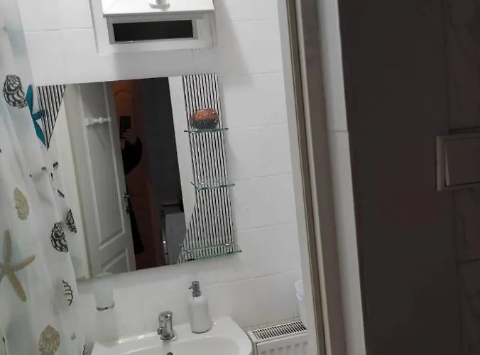 One In Old Town Bucureşti