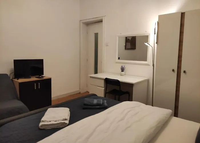 One In Old Town * Bukarest